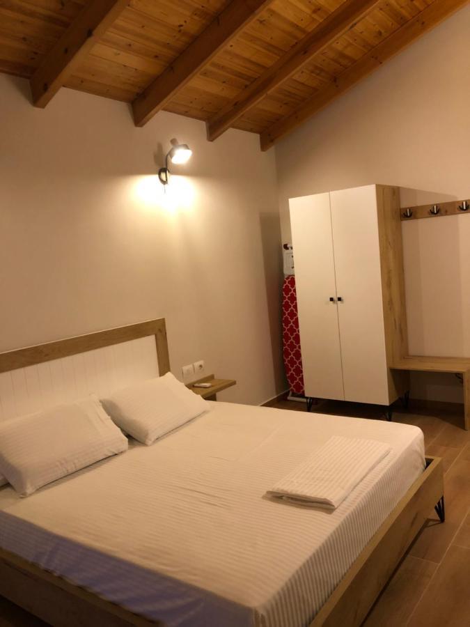 Amazing Familiar Apartments And Rooms Sarandë Eksteriør bilde