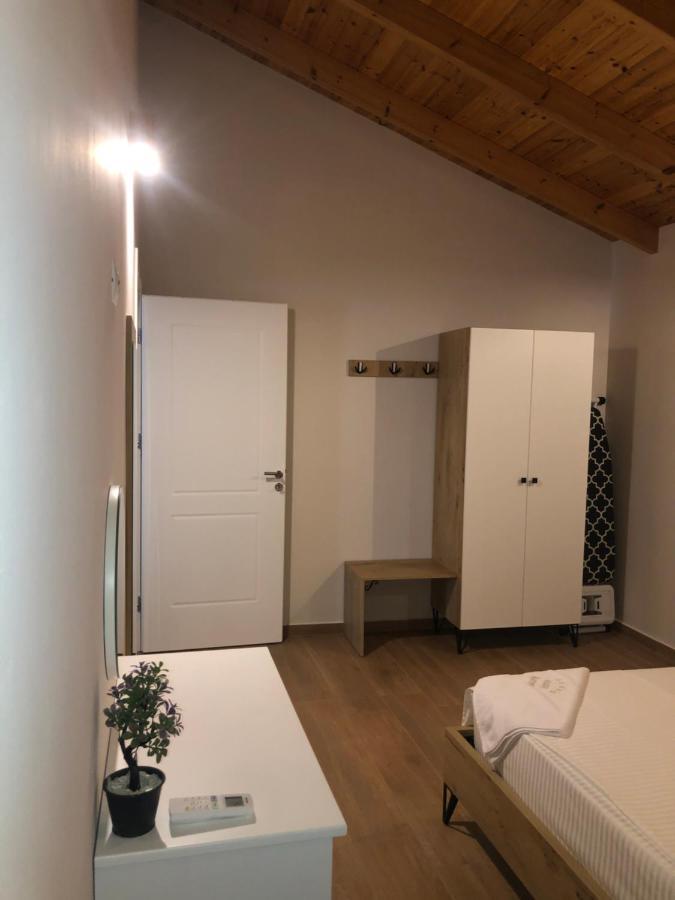 Amazing Familiar Apartments And Rooms Sarandë Eksteriør bilde