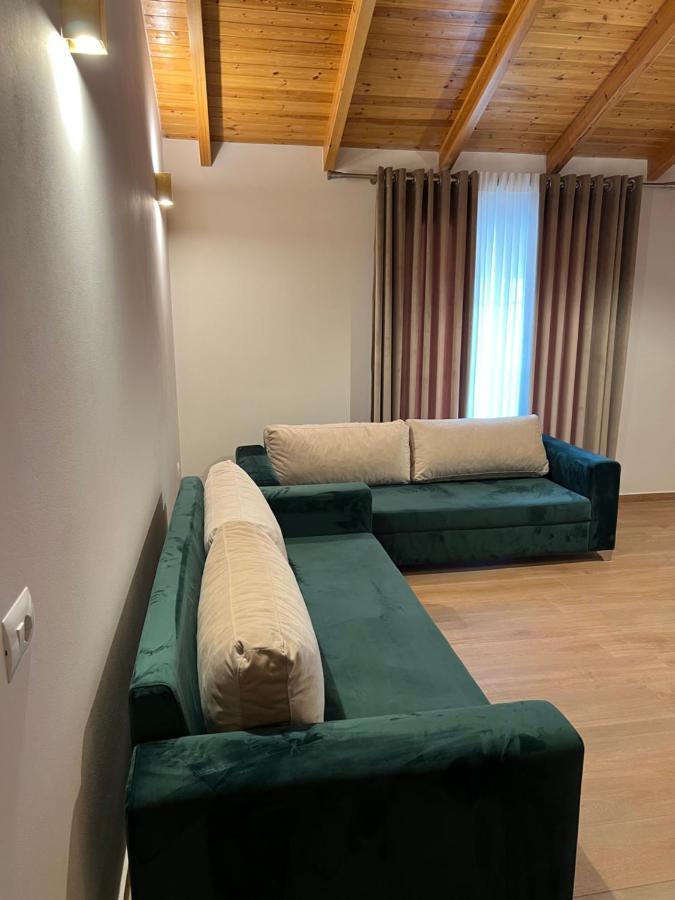 Amazing Familiar Apartments And Rooms Sarandë Eksteriør bilde