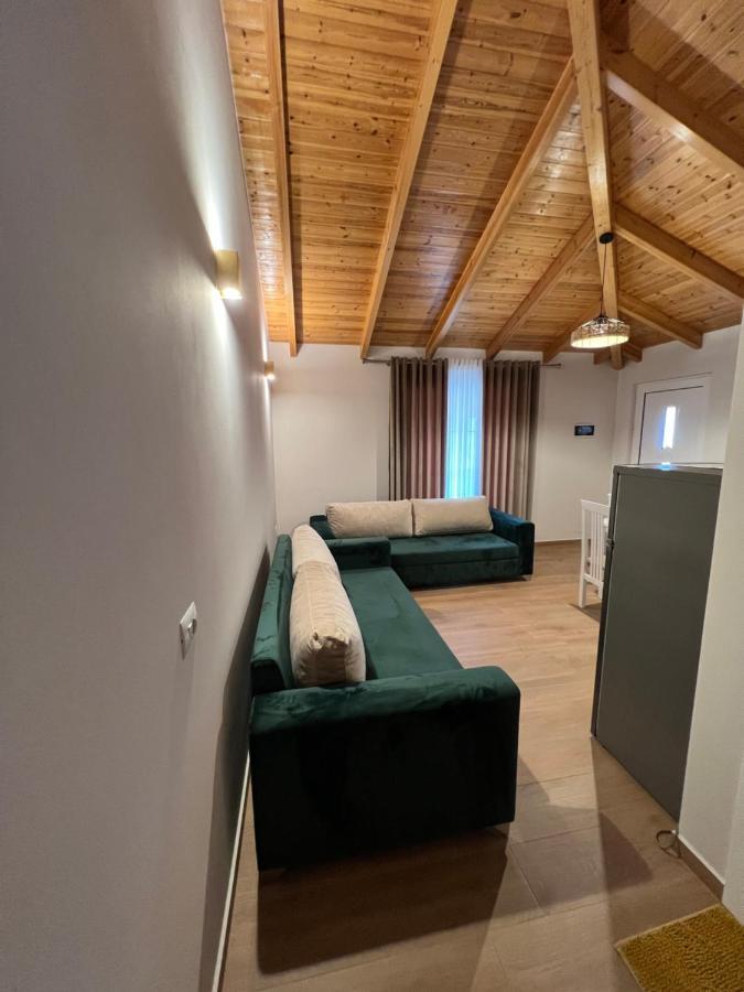 Amazing Familiar Apartments And Rooms Sarandë Eksteriør bilde