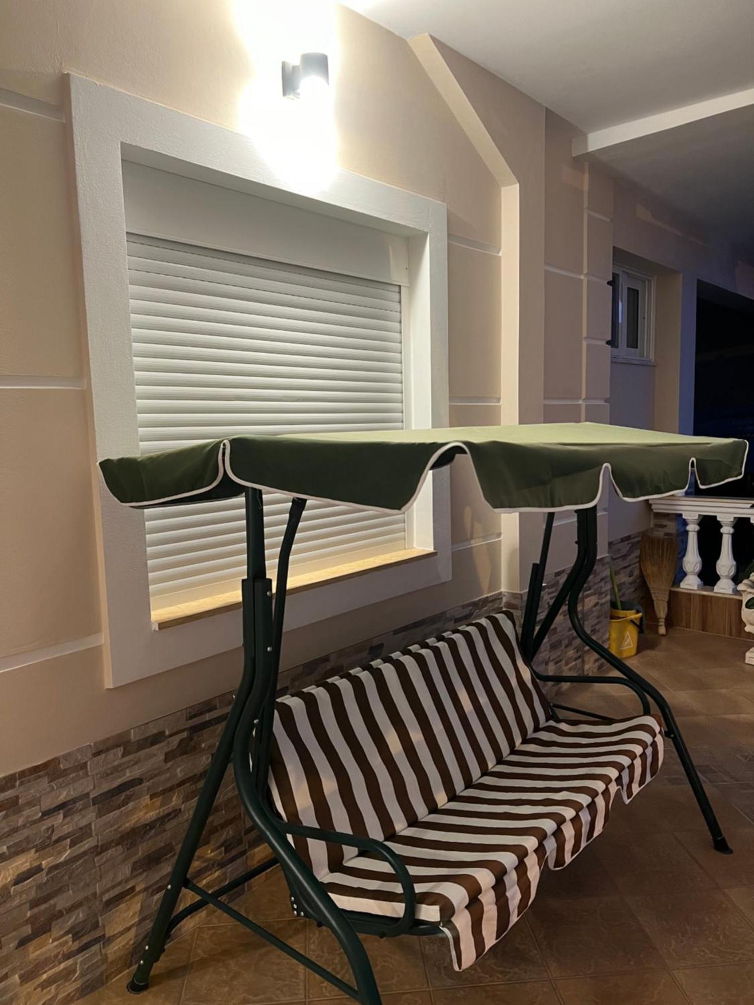 Amazing Familiar Apartments And Rooms Sarandë Eksteriør bilde